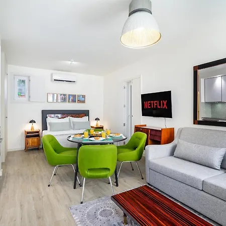 Intendente Modern Stays Location W/ac *