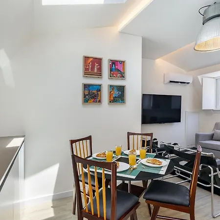 Intendente Modern Stays Location W/ac Lisbon